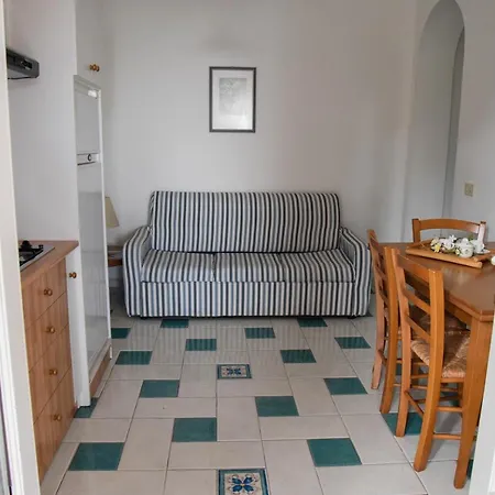 Fiorita Lipari - Fiori Di Campo * Λίπαρι